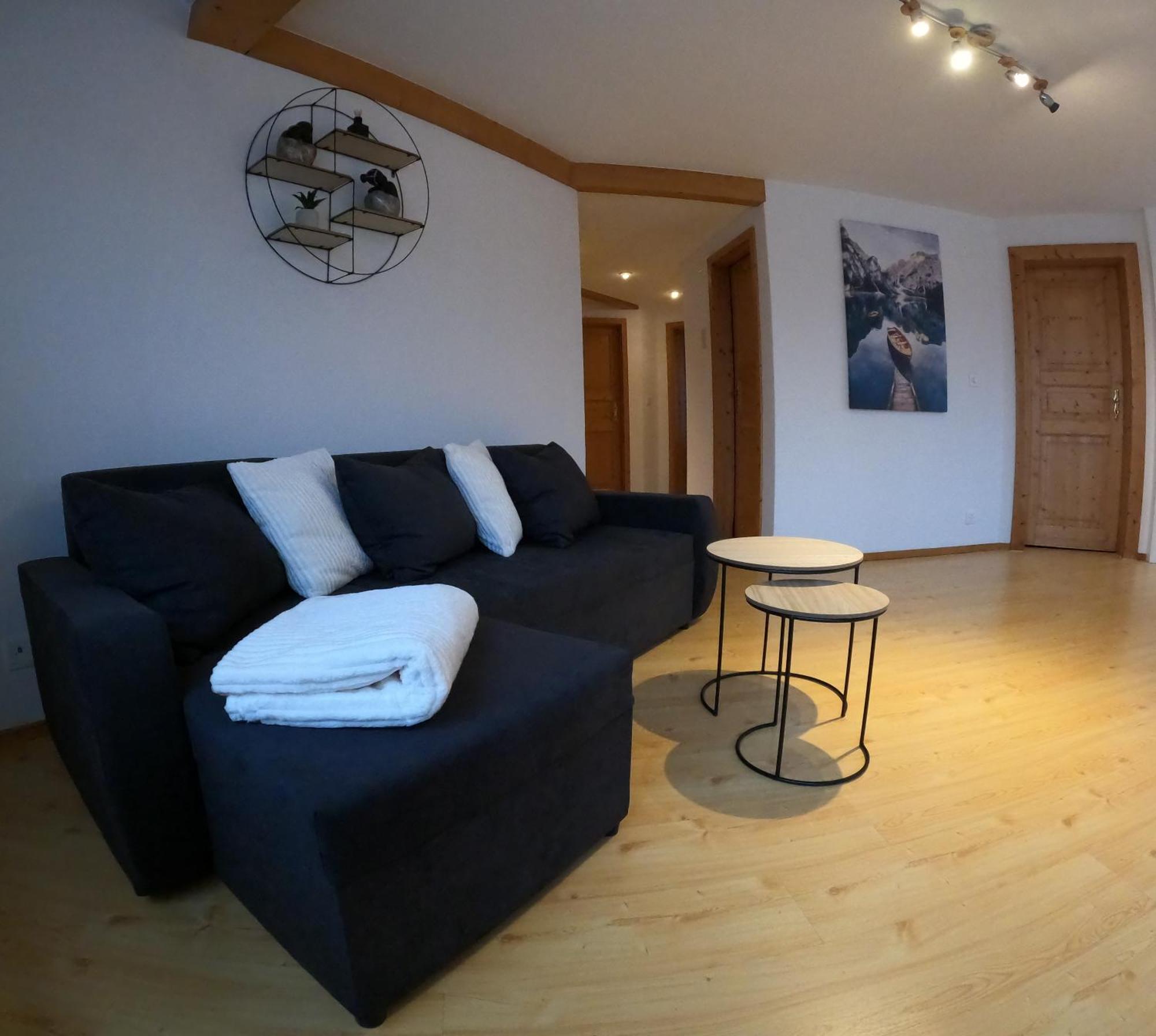Fine&Pine Center Apartment Matten bei Interlaken Exterior photo